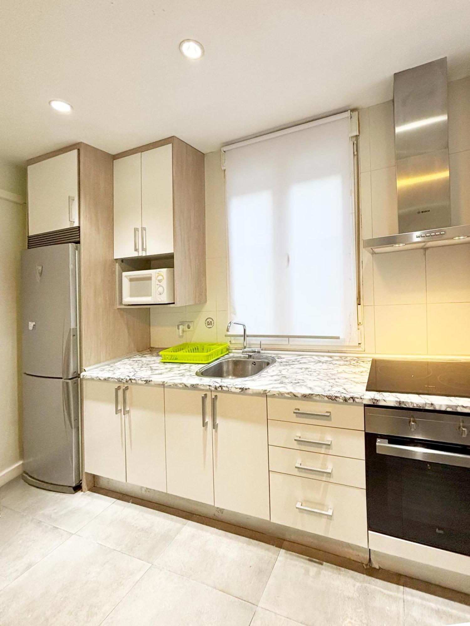Appartement Luminoso, Con Patio Y Buena Zona à Madrid Extérieur photo